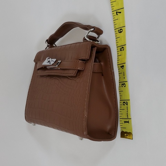 NEW BROWN CROC EMBOSSED FAUX LEATHER SMALL SATCHEL CROSSBODY BAG - Picture 12 of 13